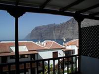 Poblado - Los Gigantes Cliffs